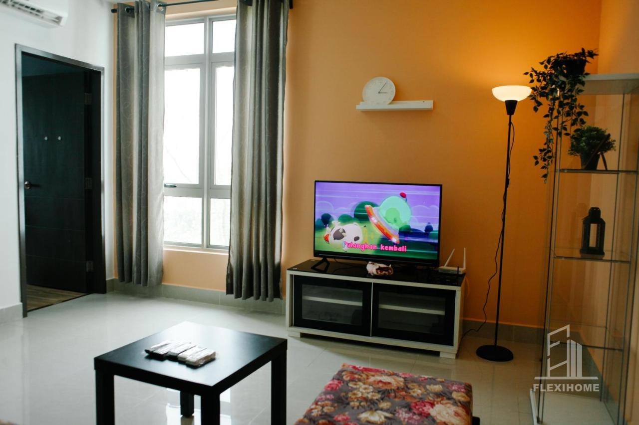 Apartment Shaftsbury-cyberjaya: Flexible Work-friendly Comfy Cyberjaya