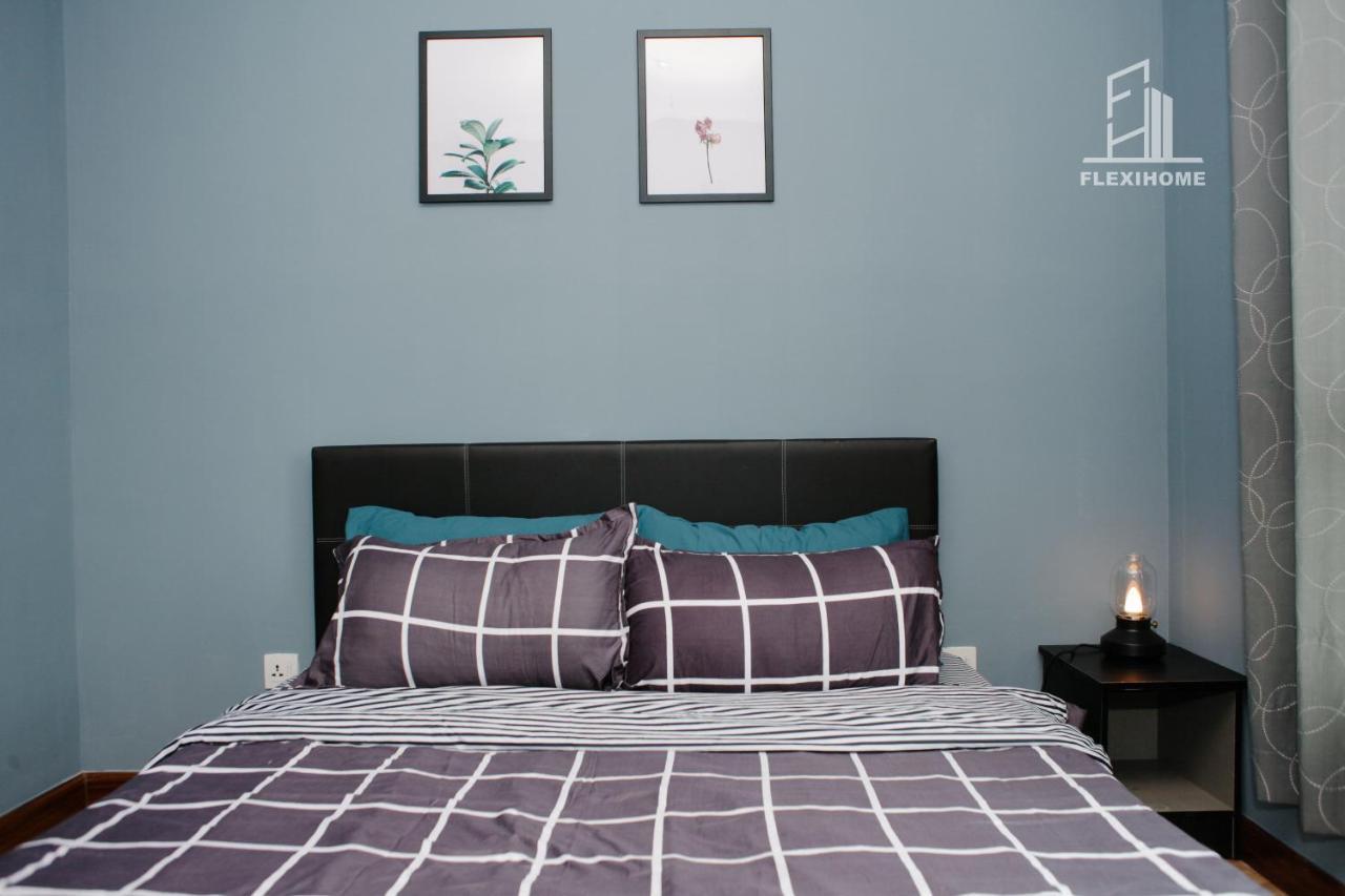 Shaftsbury-cyberjaya: Flexible Work-friendly Comfy Apartment Cyberjaya